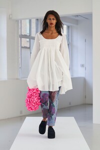 00015-Molly-Goddard-RTW-Spring21.thumb.jpg.01b2c66f199d529465db072a959948cc.jpg