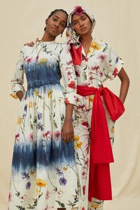 00016-OSCAR-DE-LA-RENTA-RESORT-21.thumb.jpg.c169ffed93d3aadacf43c66d3042285e.jpg