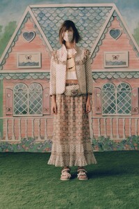 00019-ANNA-SUI-SPRING-21-RTW-Credit-Jackie-Kursel.thumb.jpg.575e367913291250c07eafb8bbd142f0.jpg