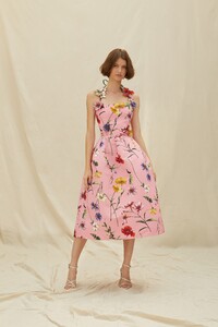 00019-OSCAR-DE-LA-RENTA-RESORT-21.thumb.jpg.553ec87c60d972e141809dba17def257.jpg