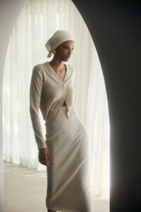 00019-Vince-RTW-Spring-2021.thumb.jpg.516cff9ccfd6c7abd3b9d43b5fad278c.jpg