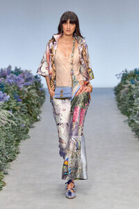 00024-Zimmermann-RTW-SS2021.thumb.jpg.ebc6d524883230f942687a3a39acb09d.jpg