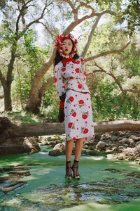 00025-rodarte-spring-21-rtw-credit-Daria-Kobayashi-Ritch.thumb.jpg.d24b0b7871a066c94a64d48125a504f6.jpg