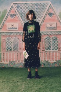 00027-ANNA-SUI-SPRING-21-RTW-Credit-Jackie-Kursel.thumb.jpg.d2f61d765c88d9ce347e8208c04a371f.jpg