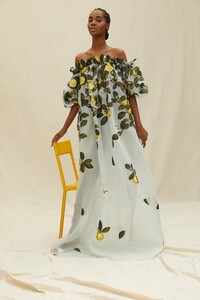 00029-OSCAR-DE-LA-RENTA-RESORT-21.thumb.jpg.5aae58827e1c895a11b29edb8c39340a.jpg