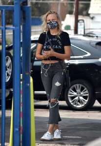        mal140920BZNimage118.jpg