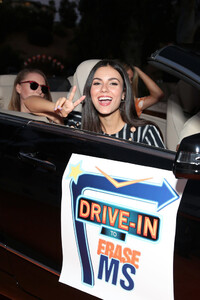 1060959157_VictoriaJustice27thAnnualRaceEraseMS2QF6rKYWgMXx.thumb.jpg.e211982f8b84a2fa84af78e76abcdfbf.jpg