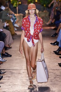 Mathilde Henning Etro Spring 2021 RTW MFW 1.jpg