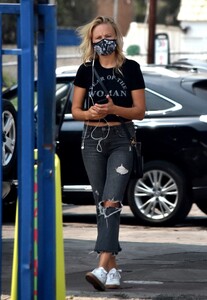        mal140920BZNimage112.jpg
