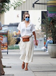        liz090920BZNimage9.jpg