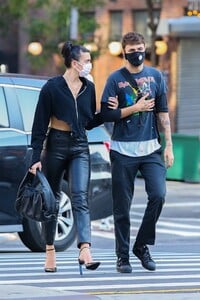         lip290920BZNimage114.jpg