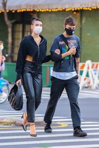         lip290920BZNimage118.jpg