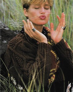 elle us june 1990 by gilles bensimon 24.jpg