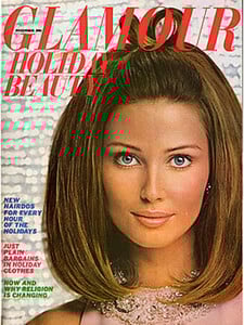 Evelyn Kuhn-Glamour-Eua-2.jpg