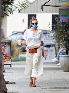        liz090920BZNimage8.jpg