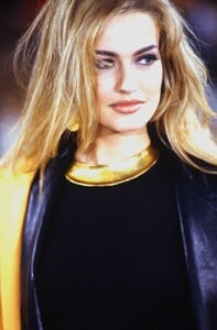 1349169700_donna-karan-fall-1991(10).thumb.jpg.5e3c2c88fce60457188d20b64a4eb3c2.jpg