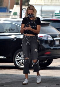        mal140920BZNimage115.jpg
