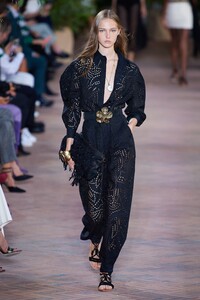 Valeria Buldini Alberta Ferretti Spring 2021 RTW MFW 1.jpg