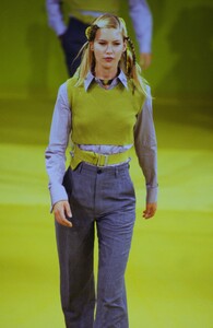 1685767578_dirk-bikkembergs-ss-1996(1).thumb.jpg.fd33ded54a77e8b30a1f0b165b7e71cd.jpg