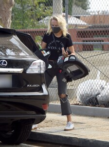        mal140920BZNimage107.jpg