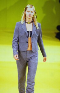 1728927540_dirk-bikkembergs-ss-1996(10).thumb.jpg.7e844e97e153477cebf98165aa73f576.jpg