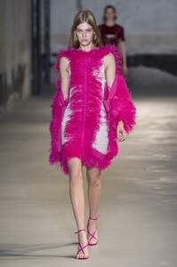 1792486009_No.21Spring2019j6LaDpYeVDcx.thumb.jpg.c740469640670d1c120ee204a20b7f7a.jpg