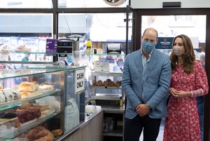        kat160920BZNimage110.jpg