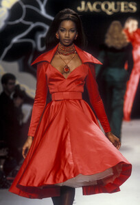 1972084851_JacquesFathFW19935.thumb.jpg.1156bb28aac2936f260428d91094910b.jpg