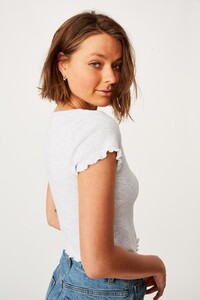 2010167-09-4.jpg