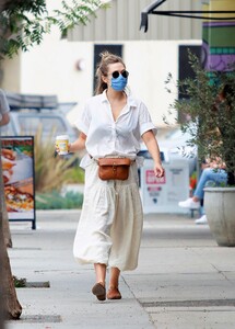        liz090920BZNimage11.jpg