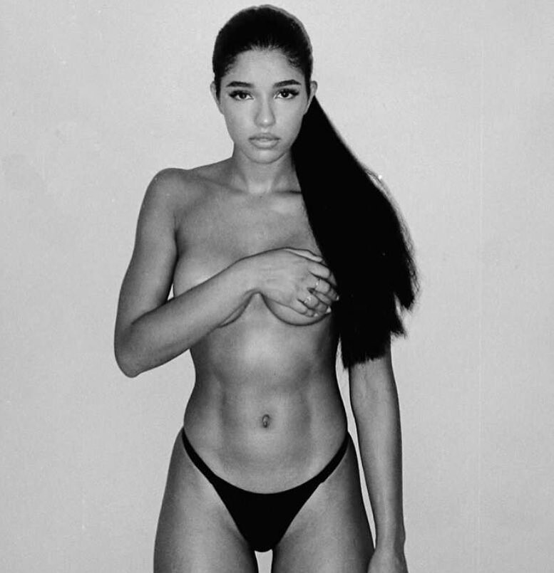 YOVANNA VENTURA.