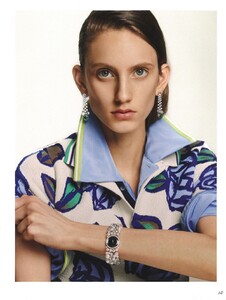 Sarah Berger sarah-berger_model_18.jpg