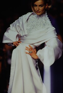 234282612_lanvin-hc-fw-1991(12).thumb.jpg.fcd85a1e2dd0c3d74ed768181dc1f0da.jpg