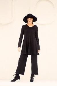316719393_Gucci1993WomenRTW78.thumb.jpg.ac1500530afb647c80635f9e8d8fae7b.jpg