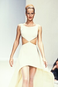 320876612_HerveLeger1994WomenRTW61.thumb.jpg.c6bd71ccf9ff1a6b4092a7d6cdc6cb51.jpg