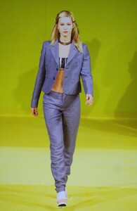352829648_dirk-bikkembergs-ss-1996(14).thumb.jpg.64ae9f81aa10295610b0ae0688e7cb73.jpg