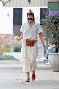        liz090920BZNimage7.jpg