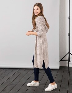 4cc30ea52be4a3c0b65a61cc781ebc03.jpg
