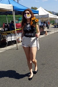        bla070920BZNimage106.jpg