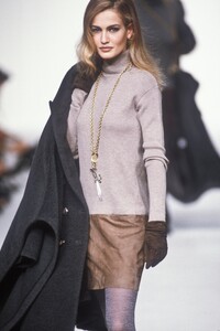 882496195_Cerruti1991Fall(3).thumb.jpg.41d38c2473501d2c02523b0a9ba03bb9.jpg