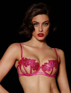 Amelie_Pink_Underwire_Bra_Honey_Birdette_4_29406a15-29cc-4d4a-a179-6c4be3b82ad1_990x.progressive.jpg