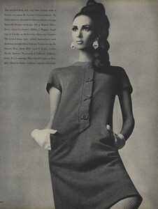 America_Penn_Penati_US_Vogue_March_1st_1966_08.thumb.jpg.7f5425b7a585e188ff0588f7a89f5d88.jpg