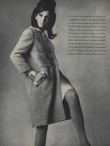 America_Penn_Penati_US_Vogue_March_1st_1966_09.thumb.jpg.5d2114a92d352d4675b779b6719a554f.jpg