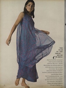 America_Penn_Penati_US_Vogue_March_1st_1966_23.thumb.jpg.2d39947f24bf284e49a26fafca11daff.jpg