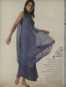 America_Penn_Penati_US_Vogue_March_1st_1966_23.thumb.jpg.3cb35d66390770a13a7d35f03ee9f795.jpg