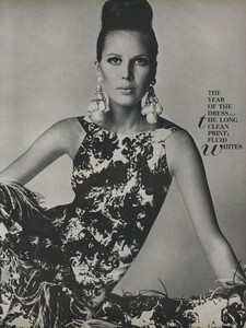 America_Penn_Penati_US_Vogue_March_1st_1966_32.thumb.jpg.8ffc3479059d22d88f645b545f5ae4be.jpg