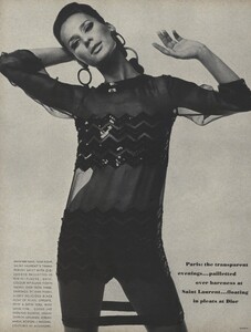Avedon_US_Vogue_March_1st_1966_07.thumb.jpg.d90d7509d266484524114ca019ac240e.jpg