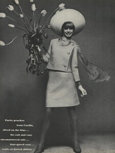 Avedon_US_Vogue_March_1st_1966_13.thumb.jpg.5ddae080d396b415d62a80aa80ebdb41.jpg