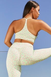 BT0057_BT0060_TOP_BACK1_Green-Thrive-Flourish-Floral-Ruched-Crop-Top-High-Waist-Leggings-Two-Piece-Sportswear.thumb.jpg.814d9994647e50847e86bea87ff989b0.jpg