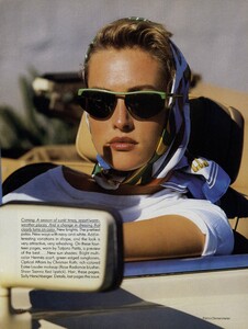 Change_Demarchelier_US_Vogue_November_1987_02.thumb.jpg.0bde370456a8ddde8f03550faab16bf6.jpg